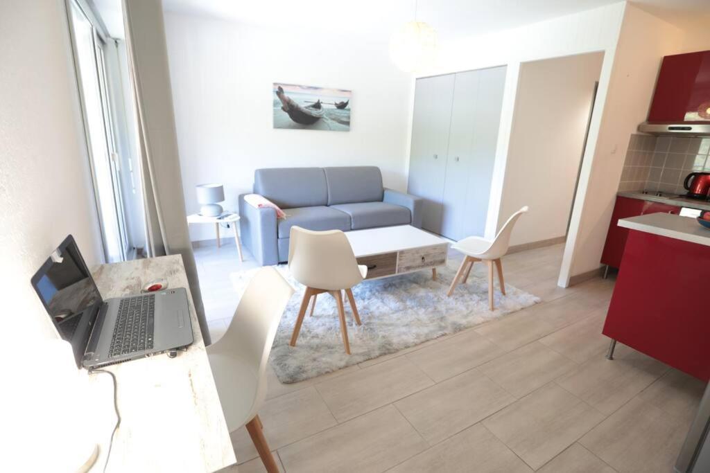 Petit Paradis Classe 3 Etoiles A 200M De La Plage! Terrasse-Wifi-Parking-Clim Saint-Mandrier-sur-Mer Buitenkant foto