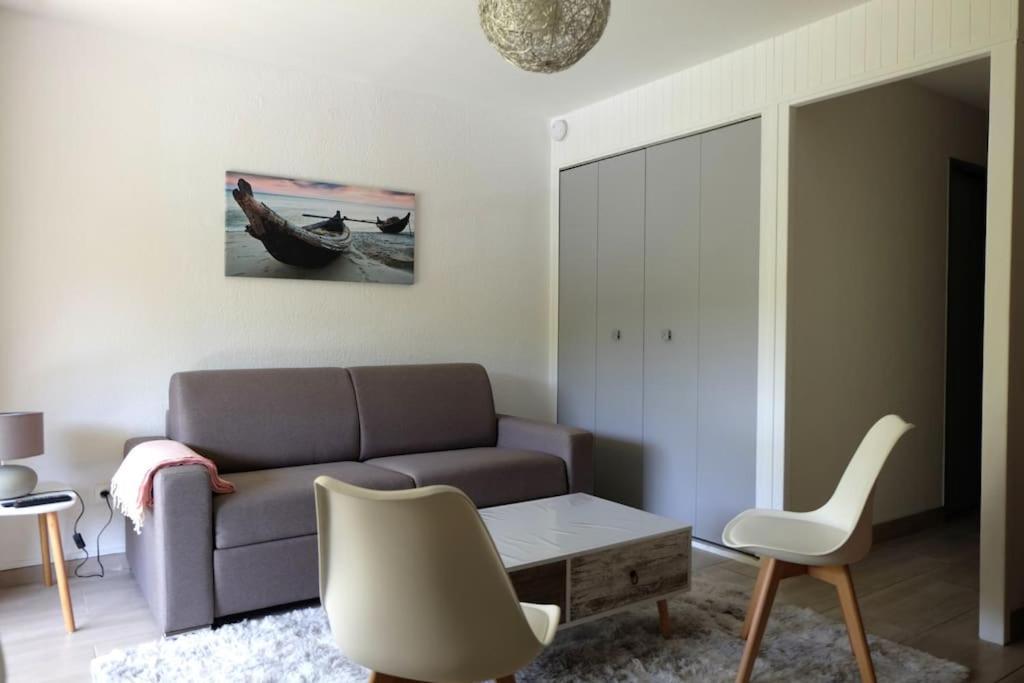 Petit Paradis Classe 3 Etoiles A 200M De La Plage! Terrasse-Wifi-Parking-Clim Saint-Mandrier-sur-Mer Buitenkant foto